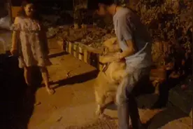 朋友身高差不多一米九，然而也被肥多拉飞了，差点走丢，好险…