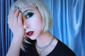 普通小眼睛内双的妹子如何让眼睛放大？森林绿幽灵眼妆了解一下吧