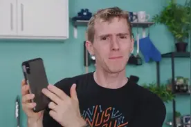 手机套了壳，会不会因散热导致性能降低？视频封面