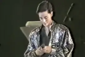 陈汝佳《外面的世界》