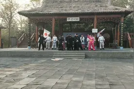 河南开封万岁山景区看节目，精武门，陈真暴揍日本人，武打戏很棒