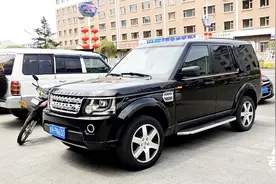 小伙淘到06年路虎，现场测试底盘升降功能，笑了