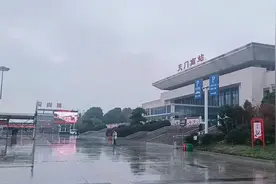 湖北两座奇葩的高铁站:一个仙桃西站、一个天门南站,你们有听说吗