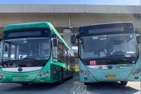 一台公交车出现漏气、全车没电该怎么办？这个视频给你答案视频封面