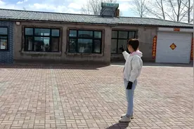 东北农村，70万盖的120平四间大瓦房，这条件给楼房都不换！视频封面