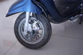 碟刹车加油排空气技巧你了解吗？教你一招，学会自己在家都能搞定