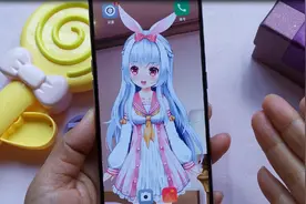 教你在手机上养女朋友，声音非常动听，会撒娇卖萌还能互动