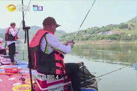 第二届竹溪楠木湖垂钓大赛，圆满落下帷幕，20万大奖被谁夺去？视频封面