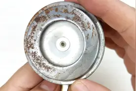 硬核拆解：汽车喇叭是如何发出声音的视频封面