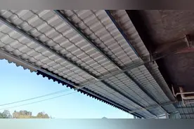 分享无柱子雨棚搭建全过程，材料0.8树脂瓦型铝瓦，出檐2.2米