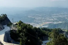 阳春市八甲镇超级工程视频封面