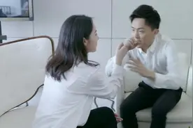 邓耀北妙计成功，俘获美女杜莎莎的心，真甜啊视频封面