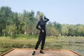没有摄影师，自己要这样给自己拍全身照片