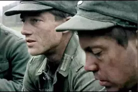 德军版兄弟连，德军女护士与男友终于相见，这一刻太感人了视频封面