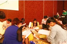 老师留作业，却让家长批改？这种偷懒行为让家庭教育彻底变味！