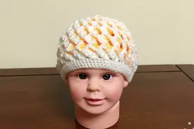 帮宝宝钩一款可爱的萌帽，双色蜂窝帽教程，好看又特别！（二）