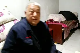 60后打工者，给大家分享自己制作艾灸盒，对保健身体有良好的作用