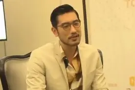 加拿大电视台专访高以翔身高195本可以投于篮球界 本可以靠颜值却视频封面