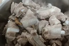 了解一下排骨是如何加工的，掌握好时间是关键，香软不烂还不脱骨