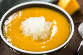 夏天和冬瓜很配哦，这道辅食刚好补充了宝宝的水份和营养视频封面