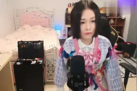 轩墨宝宝直播穿小裙子露腿合集,我就问这谁能顶得住！视频封面