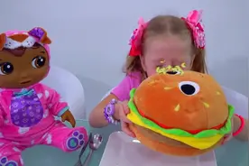 宝宝买了汉堡薯条还有奶糖 可是都不能吃