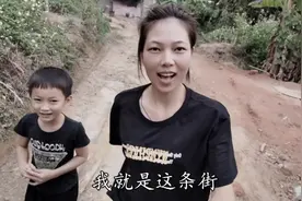 待嫁小姐姐:农村外甥全网推销单身姨娘，说出来的话尴尬又扎心！视频封面