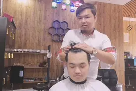 高额头国字脸，男士短发这样剪，不怕没有女朋友。