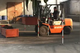 湖北省随州市曾都区就业培训中心，免费学叉车，看看难不难学视频封面