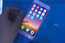 手机卡托取不出来了怎么办？一张薄胶片轻松解决，为你节省好几十视频封面