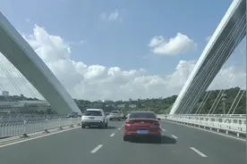 今天去退南宁公共自行车的押金，现在很少人用了视频封面