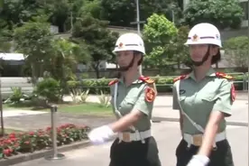 部队带白色的帽子是什么人？让谁都害怕呢？