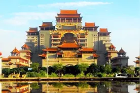中国耗资20亿修建宫殿，打破11项世界纪录，面积14万平方米