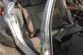 今天来汽车报废厂 看看找找配件 拍拍视频 带大家看一下