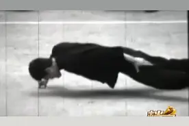 李小龙单手二指俯卧撑珍贵影像视频封面