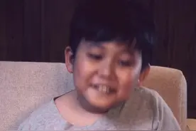 福仔来了~#吉他 #弹唱 #秋天2002 #民谣 #唱游记