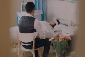 紧急公关：周雪成了植物人，方励一直陪在她身边，情深义重！视频封面