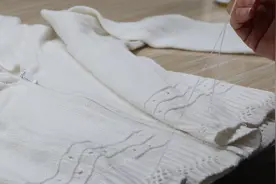 小孩子衣服改小，这样改一举两得，大了一样可以穿