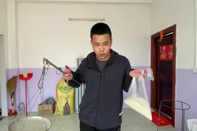 1斤大米到底有多少粒？数到了2400粒，小伙是怎样的反应