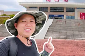 实拍茂名电白高铁站，站点设计和马踏镇一样，感觉位置有点偏