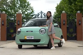 呆萌外观 210km续航 标配2气囊 长安LUMIN糯玉米首测