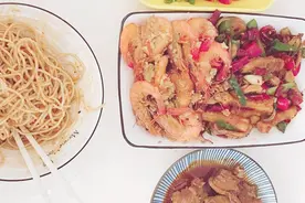 搬家，要从老房子炒四个菜，这是什么风俗视频封面