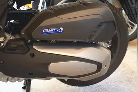 本田新款佛沙踏板车，排量125，配ABS，油耗2.3，满油能跑500公里视频封面