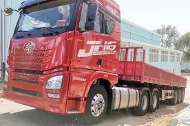 试驾解放JH6 AMT牵引车，总重46吨，坡起、倒车、山路轻松应对