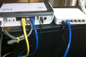 路由器隔一段时间就不能上网，拔掉电源重启后又可以了，是啥原因视频封面
