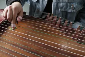 古筝学习，古筝一共有21个琴弦，一共有五个音