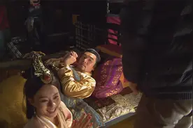 芈月传幕后：娘娘孙俪和大王方中信互飙演技视频封面