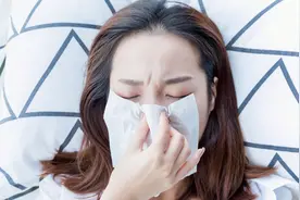 风寒、风热感冒怎么分？认清这4点，别再傻傻吃错感冒药