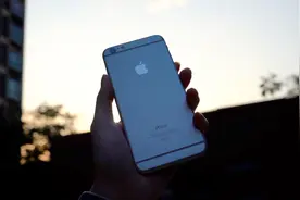 在2022年用原生iOS8的iPhone6 「中」视频封面