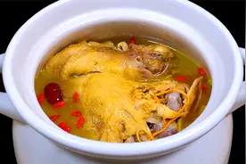 无鸡不成宴！年夜饭压轴大菜清淡土鸡，这5种食材一定要放